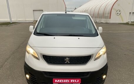 Peugeot Expert, 2018 год, 2 600 000 рублей, 1 фотография