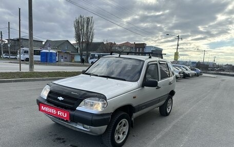 Chevrolet Niva I рестайлинг, 2004 год, 365 000 рублей, 3 фотография