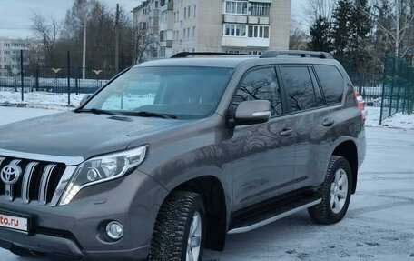 Toyota Land Cruiser Prado 150 рестайлинг 2, 2014 год, 3 800 000 рублей, 9 фотография