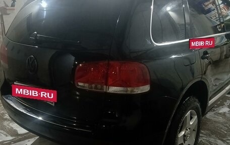 Volkswagen Touareg III, 2004 год, 820 000 рублей, 10 фотография