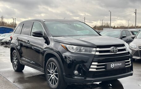 Toyota Highlander III, 2016 год, 4 190 000 рублей, 3 фотография