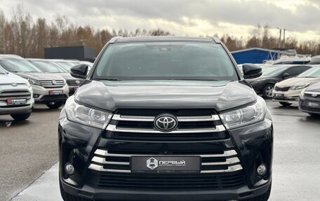 Toyota Highlander III, 2016 год, 4 190 000 рублей, 2 фотография