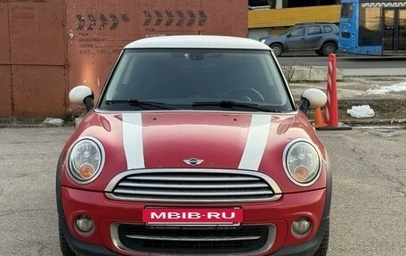 MINI Hatch, 2011 год, 880 000 рублей, 2 фотография