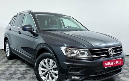 Volkswagen Tiguan II, 2018 год, 2 949 000 рублей, 3 фотография