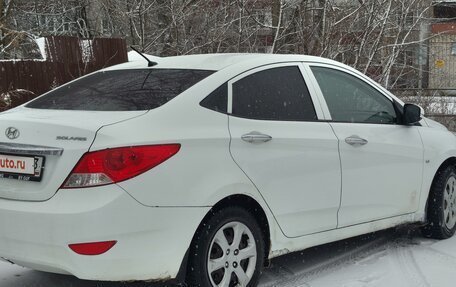 Hyundai Solaris II рестайлинг, 2013 год, 715 000 рублей, 12 фотография