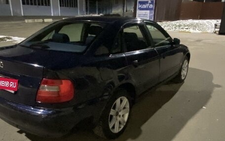 Audi A4, 1998 год, 358 000 рублей, 3 фотография