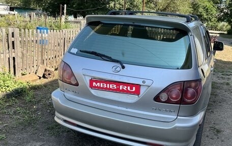 Lexus RX IV рестайлинг, 2000 год, 1 250 000 рублей, 2 фотография