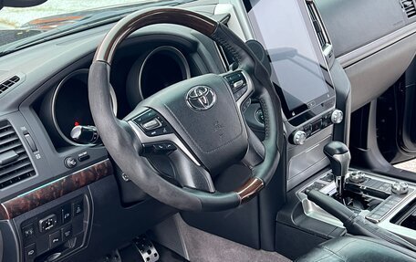 Toyota Land Cruiser 200, 2011 год, 5 250 000 рублей, 10 фотография