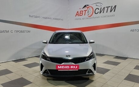 KIA Rio IV, 2020 год, 1 799 000 рублей, 2 фотография