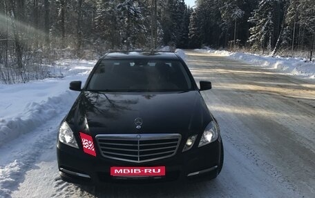 Mercedes-Benz E-Класс, 2012 год, 1 870 000 рублей, 1 фотография