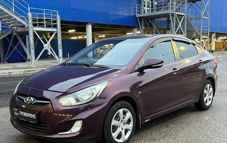 Hyundai Solaris II рестайлинг, 2012 год, 805 600 рублей, 1 фотография