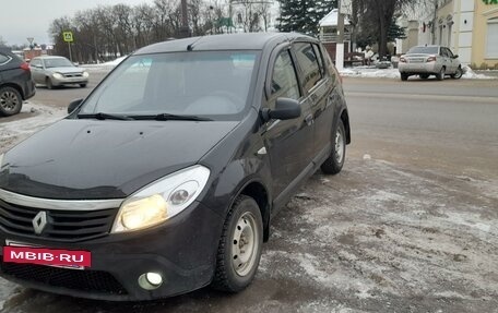 Renault Logan I, 2010 год, 550 000 рублей, 3 фотография