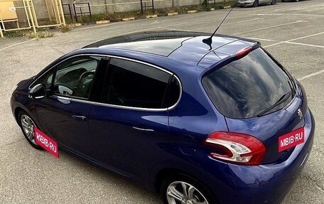 Peugeot 208 II, 2012 год, 850 000 рублей, 2 фотография