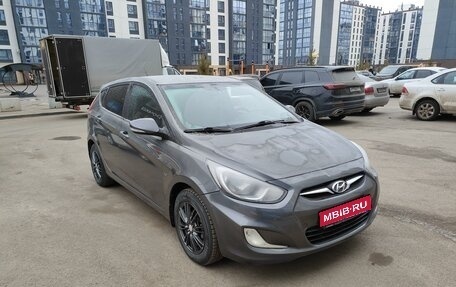 Hyundai Solaris II рестайлинг, 2012 год, 930 000 рублей, 1 фотография