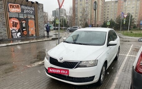 Skoda Rapid I, 2015 год, 1 000 050 рублей, 2 фотография