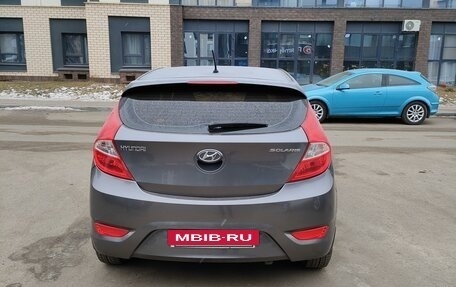 Hyundai Solaris II рестайлинг, 2012 год, 930 000 рублей, 2 фотография