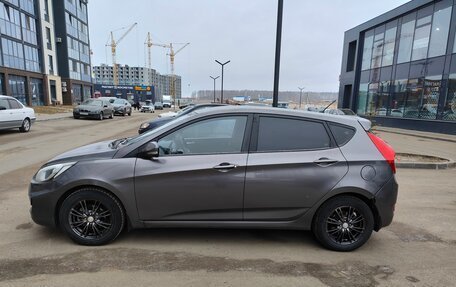 Hyundai Solaris II рестайлинг, 2012 год, 930 000 рублей, 5 фотография