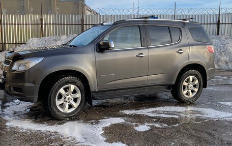 Chevrolet TrailBlazer II, 2013 год, 1 950 000 рублей, 2 фотография