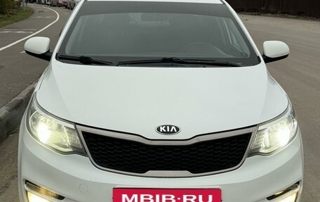 KIA Rio III рестайлинг, 2016 год, 1 100 000 рублей, 1 фотография