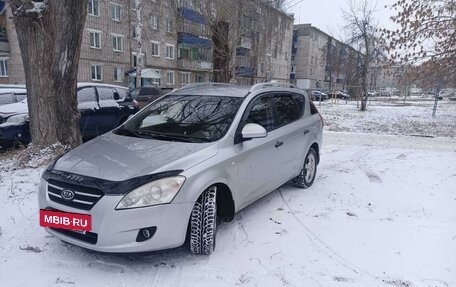 KIA cee'd I рестайлинг, 2008 год, 605 000 рублей, 2 фотография