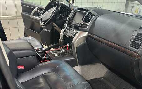 Toyota Land Cruiser 200, 2014 год, 4 050 000 рублей, 9 фотография