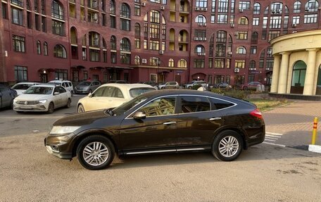 Honda Crosstour I рестайлинг, 2014 год, 1 700 000 рублей, 3 фотография