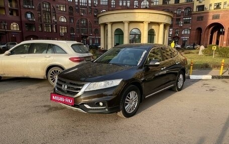 Honda Crosstour I рестайлинг, 2014 год, 1 700 000 рублей, 2 фотография