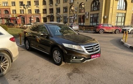 Honda Crosstour I рестайлинг, 2014 год, 1 700 000 рублей, 1 фотография