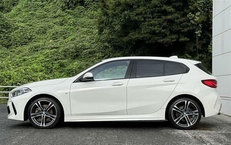 BMW 1 серия, 2021 год, 1 612 000 рублей, 6 фотография