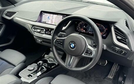 BMW 1 серия, 2021 год, 1 612 000 рублей, 8 фотография