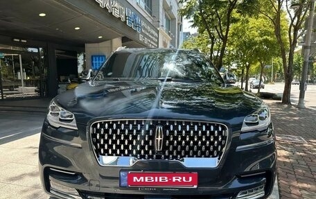 Lincoln Aviator II, 2022 год, 5 372 000 рублей, 2 фотография