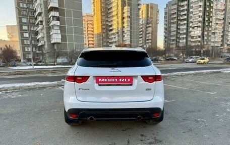 Jaguar F-Pace, 2017 год, 3 490 000 рублей, 3 фотография