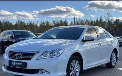 Toyota Camry, 2012 год, 1 960 000 рублей, 1 фотография