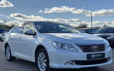 Toyota Camry, 2012 год, 1 960 000 рублей, 3 фотография