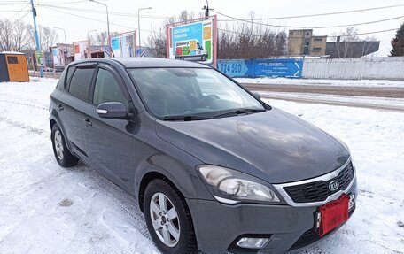 KIA cee'd I рестайлинг, 2011 год, 650 000 рублей, 3 фотография