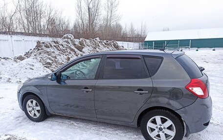 KIA cee'd I рестайлинг, 2011 год, 650 000 рублей, 6 фотография