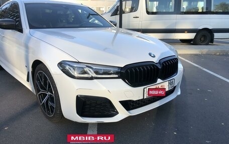 BMW 5 серия, 2021 год, 5 500 000 рублей, 2 фотография