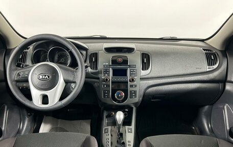 KIA Cerato III, 2010 год, 899 000 рублей, 14 фотография