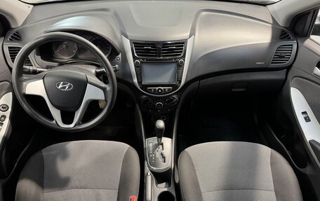 Hyundai Solaris II рестайлинг, 2012 год, 879 800 рублей, 9 фотография