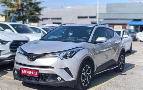 Toyota C-HR I рестайлинг, 2021 год, 1 850 000 рублей, 1 фотография