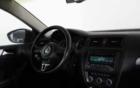 Volkswagen Jetta VI, 2012 год, 1 049 990 рублей, 11 фотография