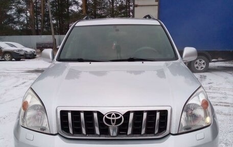 Toyota Land Cruiser Prado 120 рестайлинг, 2004 год, 1 650 000 рублей, 2 фотография