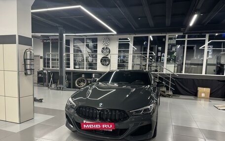 BMW 8 серия, 2018 год, 9 000 000 рублей, 2 фотография