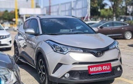 Toyota C-HR I рестайлинг, 2021 год, 1 850 000 рублей, 2 фотография