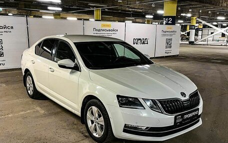 Skoda Octavia, 2018 год, 2 055 000 рублей, 3 фотография