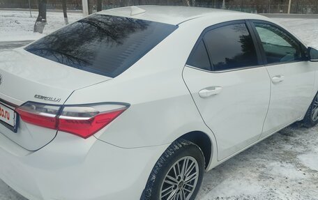 Toyota Corolla, 2018 год, 1 940 000 рублей, 4 фотография