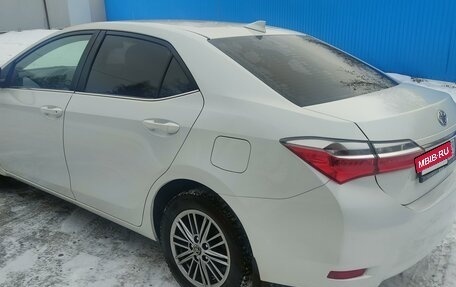 Toyota Corolla, 2018 год, 1 940 000 рублей, 8 фотография