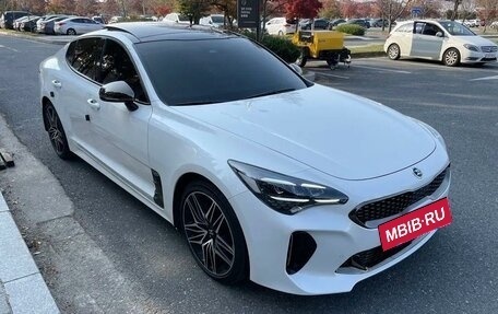 KIA Stinger I, 2021 год, 2 800 000 рублей, 3 фотография