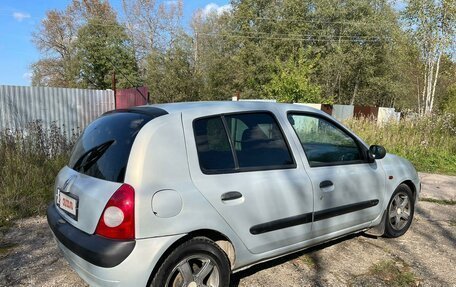 Renault Clio III, 2002 год, 325 000 рублей, 4 фотография