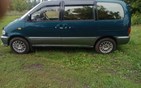 Nissan Serena I, 1995 год, 400 000 рублей, 2 фотография